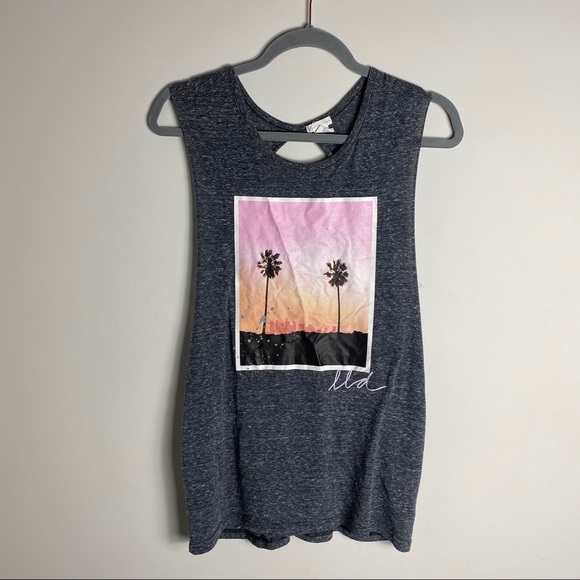 Sunset Workout Tank - Picture 2 of 3